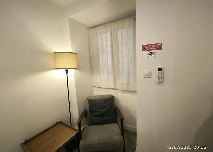 Tvm Simple In Old * Lizbona